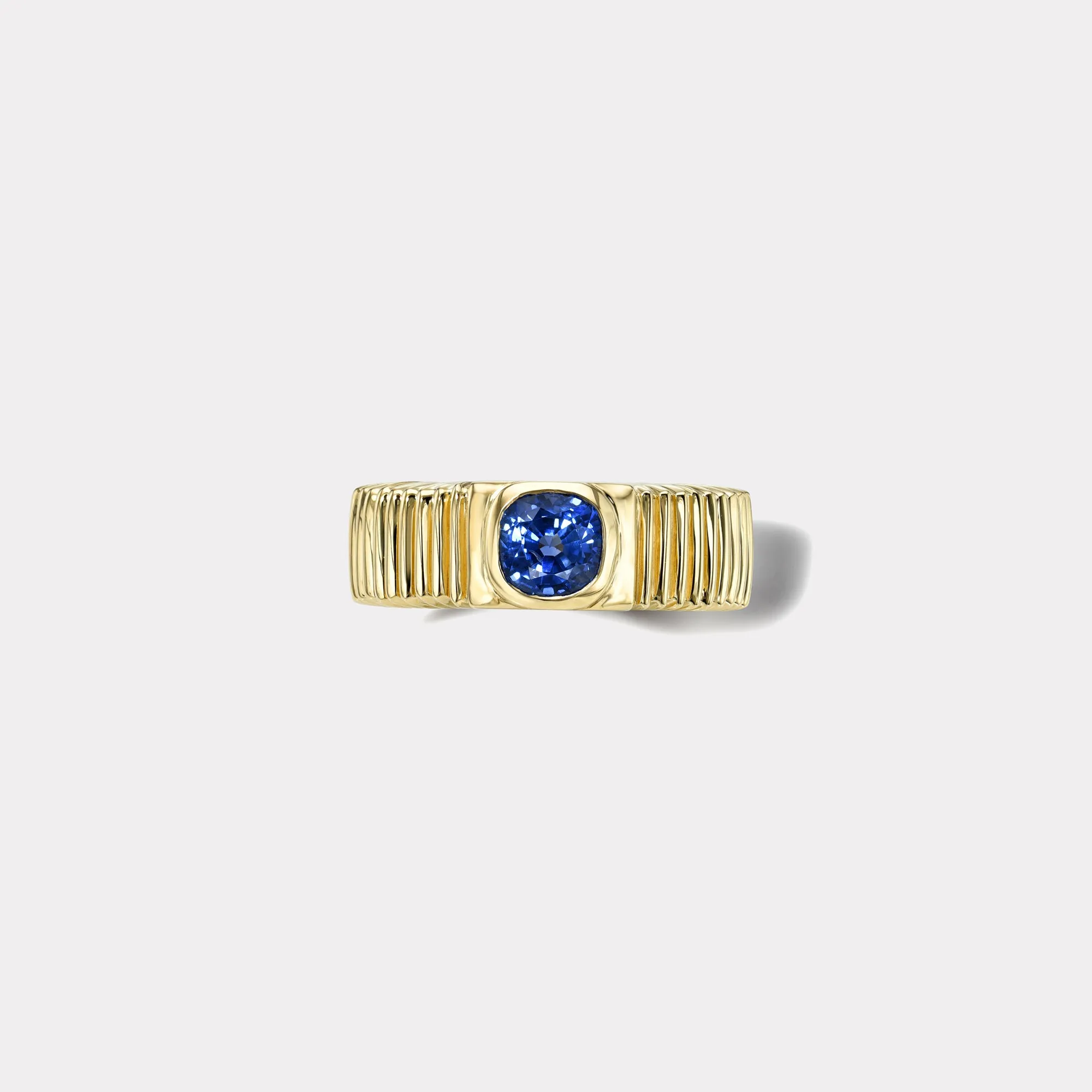 1.31ct Cushion Blue Sapphire Pleated Solitaire Band