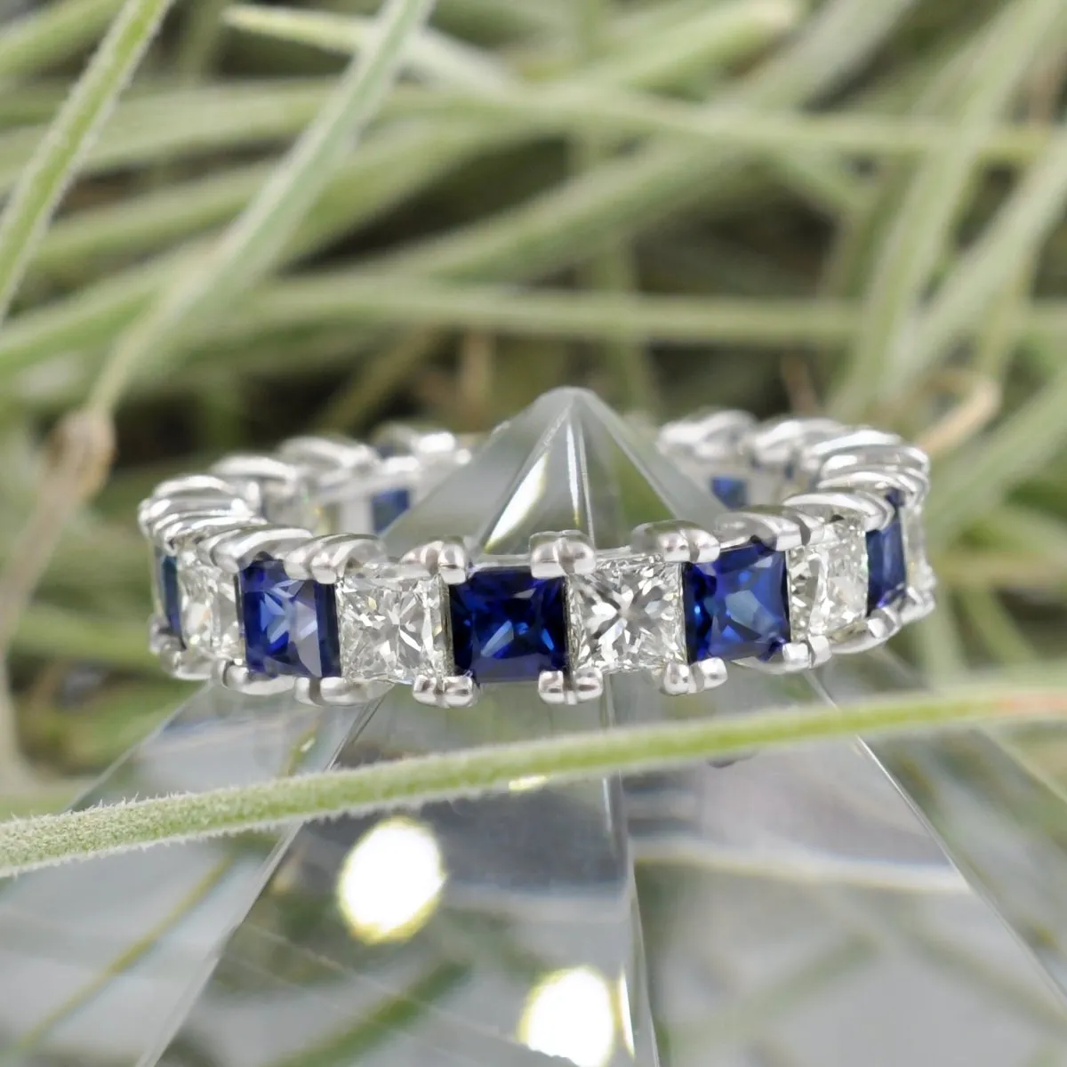 Brilliant 4.70CT Princess cut Diamonds and Blue Sapphires Eternity Ring in Platinum