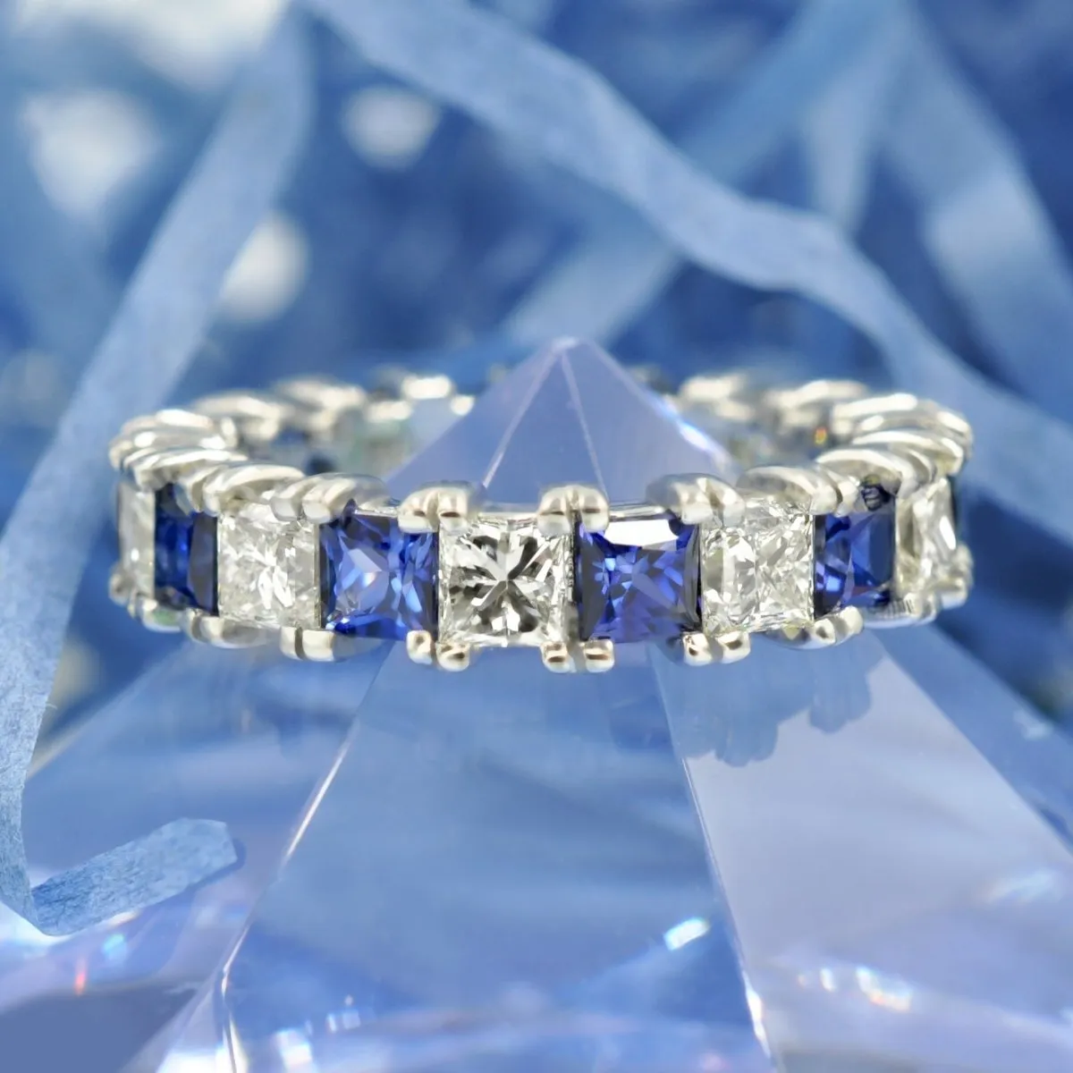 Brilliant 4.70CT Princess cut Diamonds and Blue Sapphires Eternity Ring in Platinum