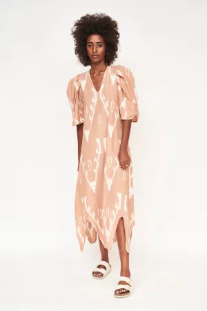 Cassis Dress in Conch Ikat / Scallop Hem