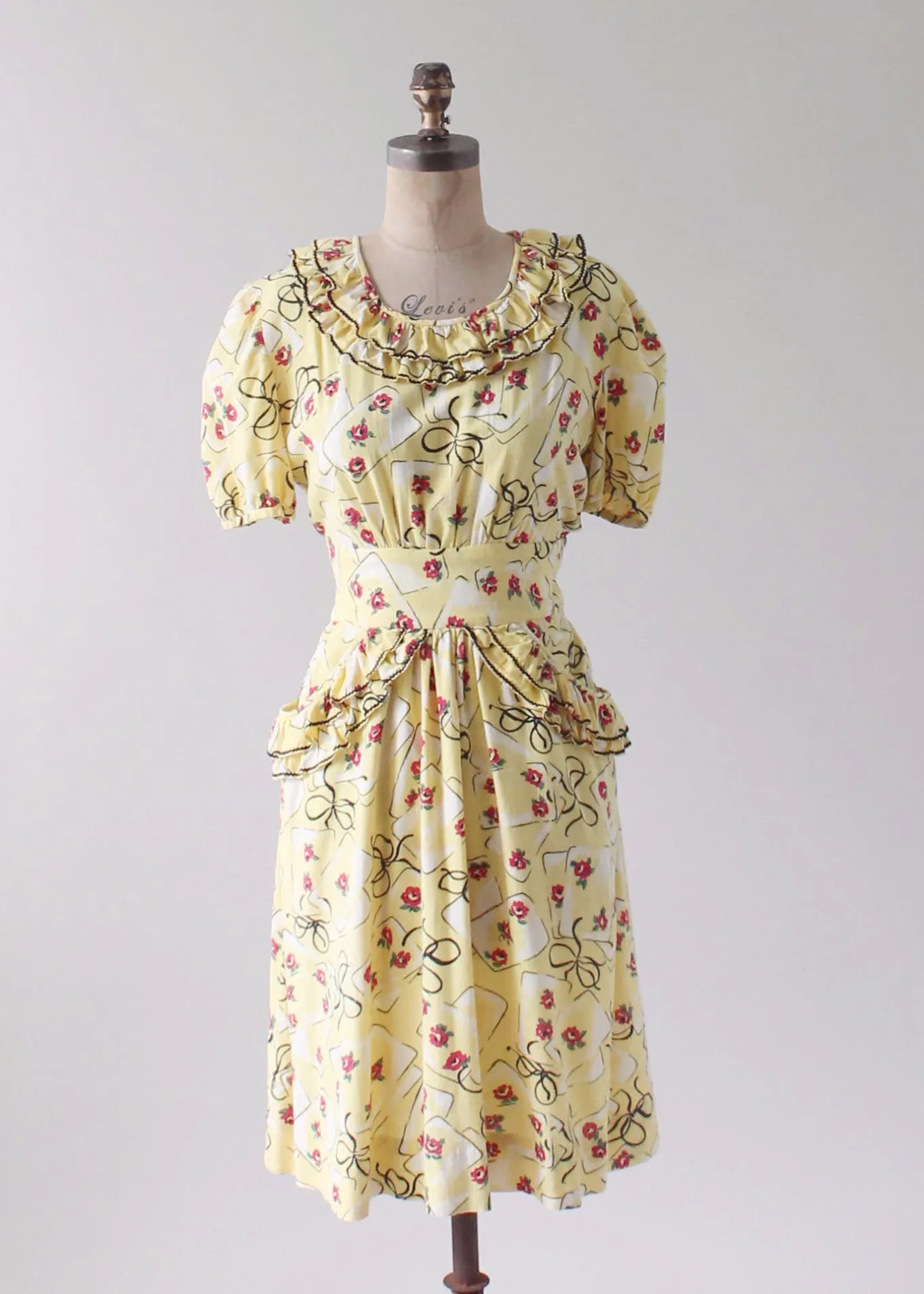 Vintage 1930s Yellow Novelty Print Cotton Dress