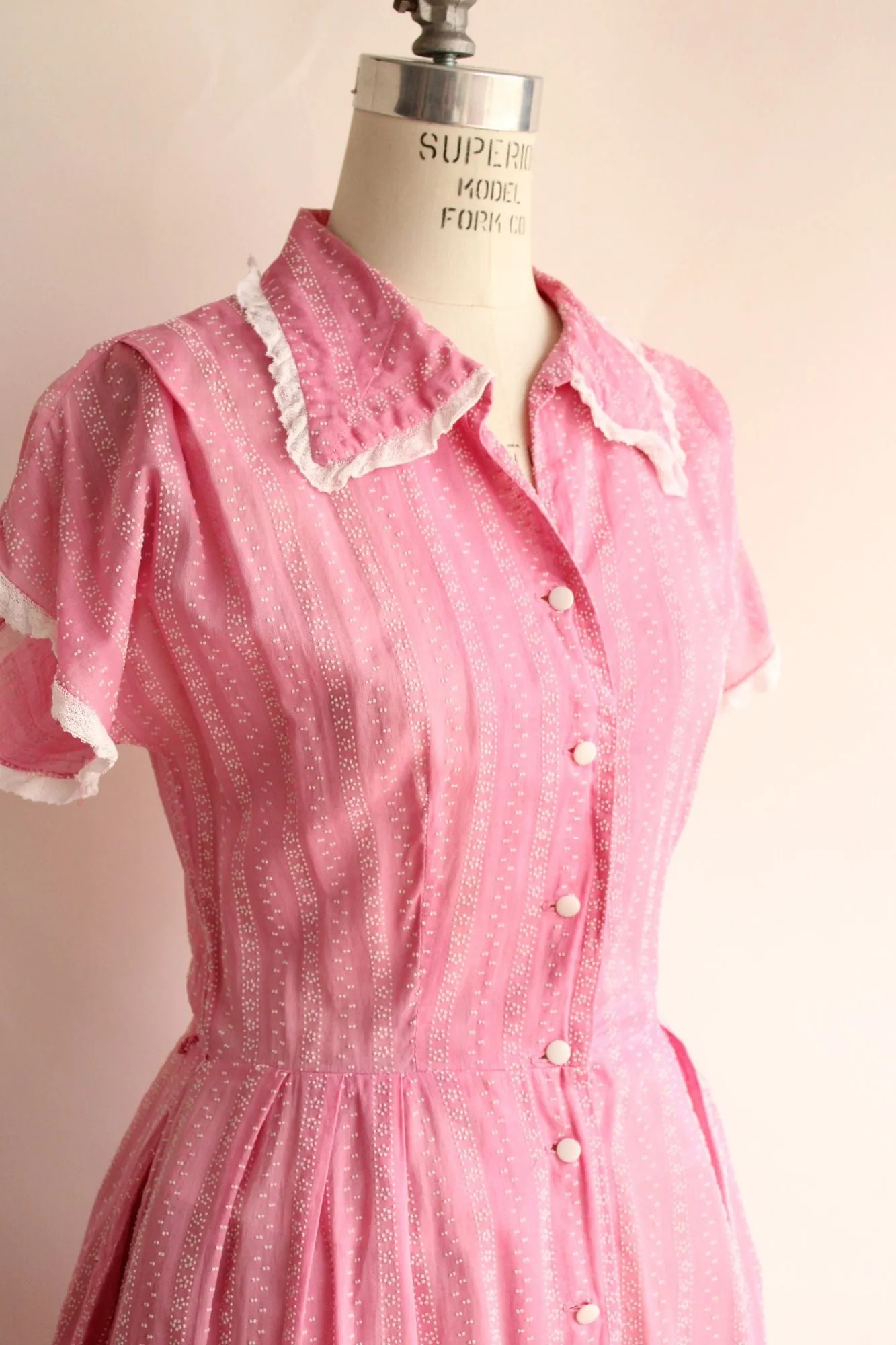 Vintage 1940s 1950s Pink Swiss Dot Cotton Shirtwaist Dress