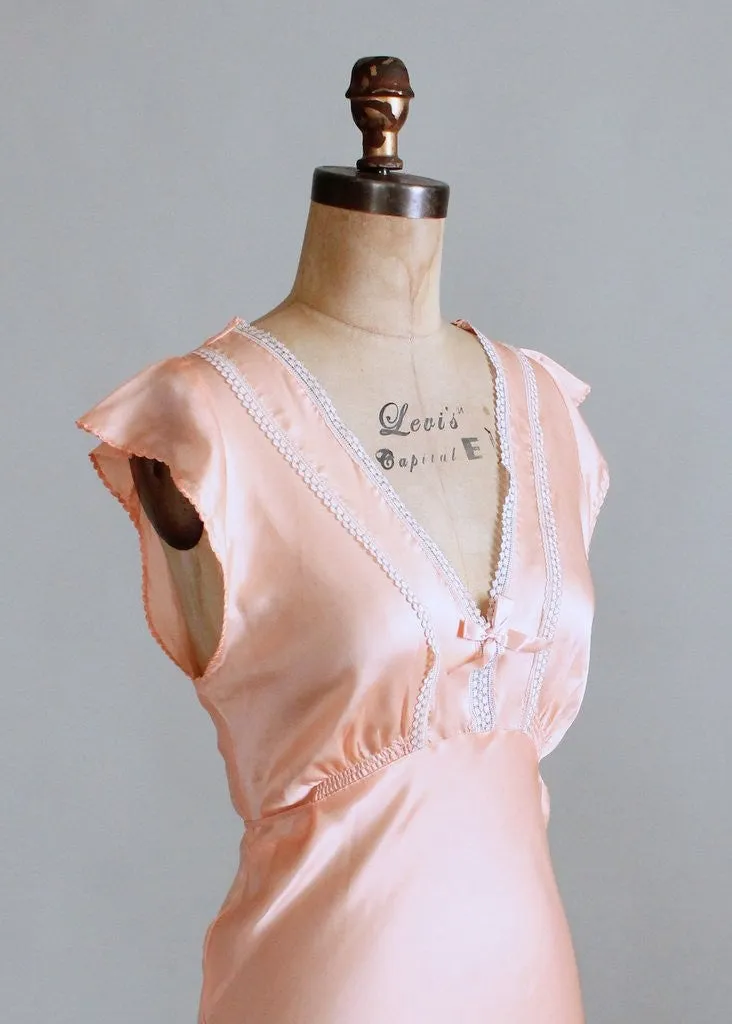 Vintage 1940s Peach Rayon and Lace Nightgown