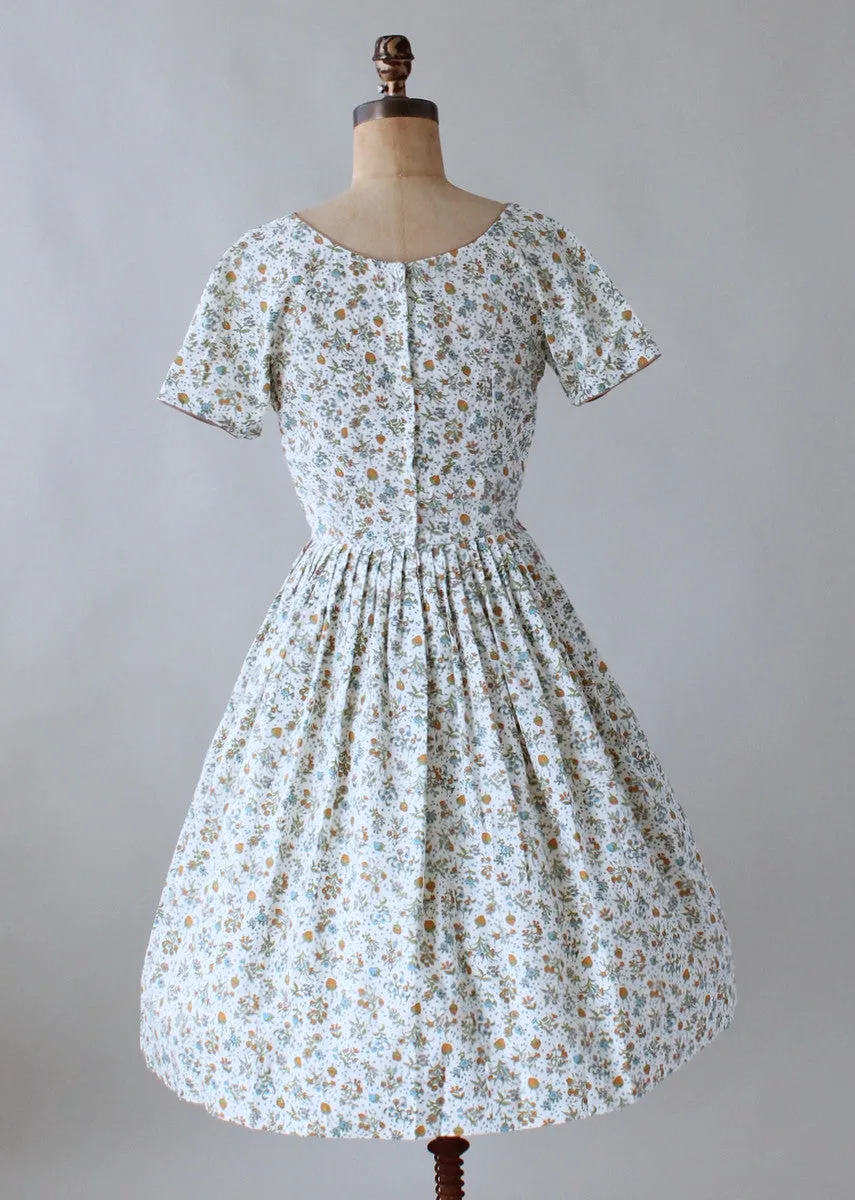 Vintage 1960s Fruit and Flowers Novelty Print Day Dress